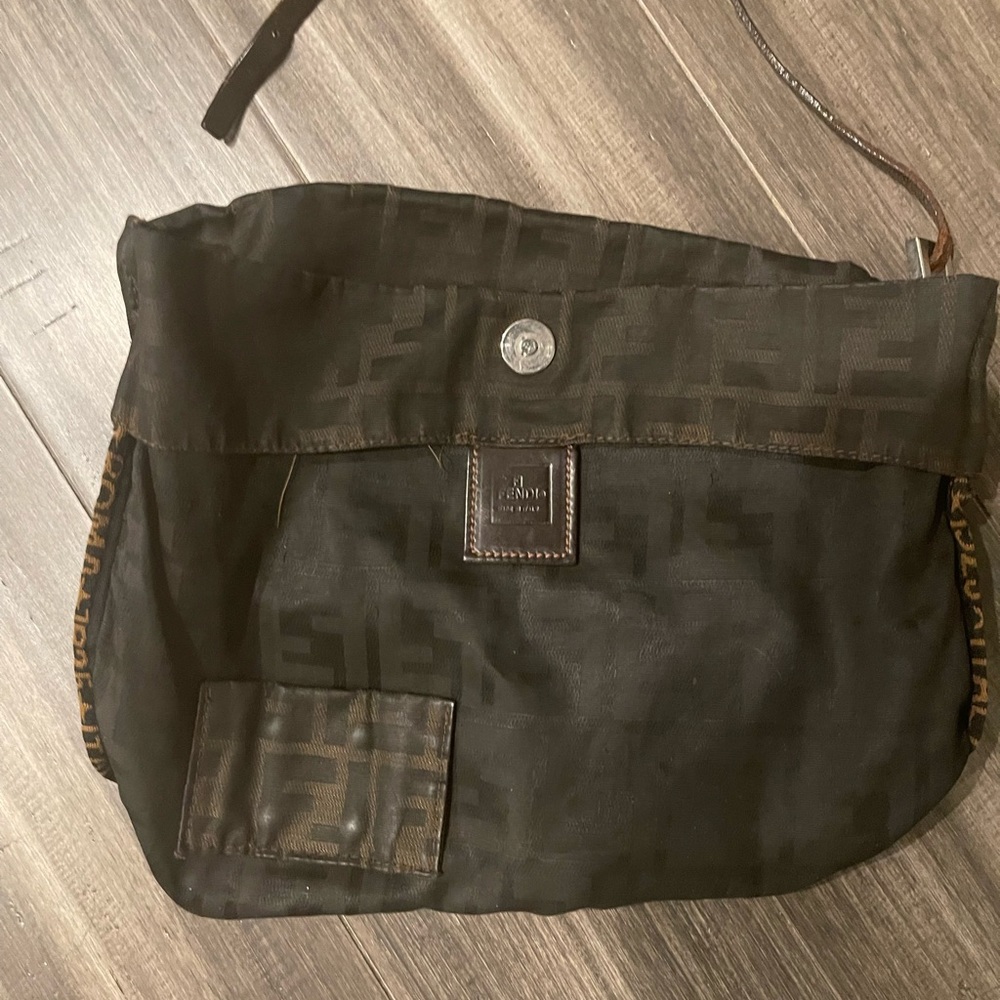 Handbag - Picture 2 of 11